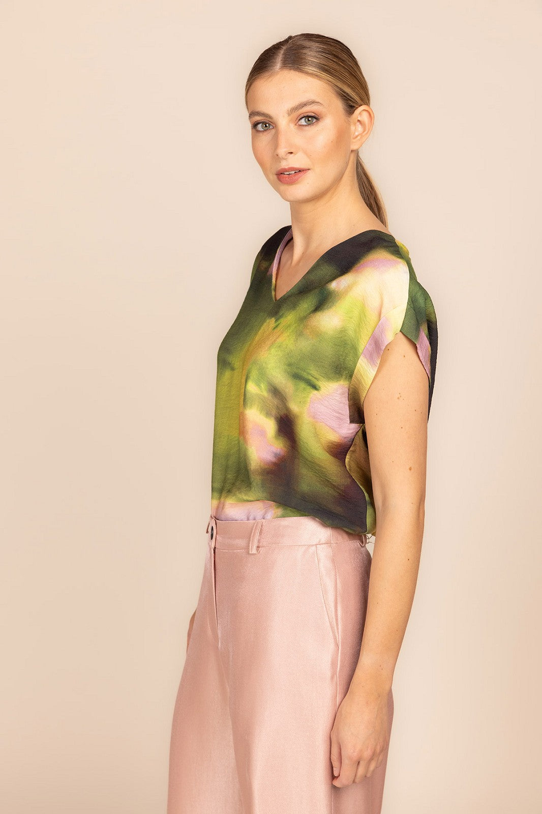 LADIES BLOUSE