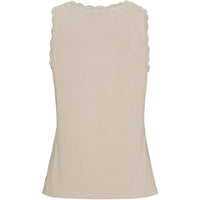 Dee O-Neck Top