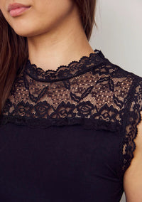 Nilla highneck top Zwart