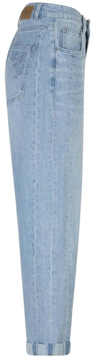 Caitlina Sidepatch bleach