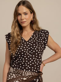 Leone dot vneck top