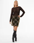 Check skirt