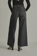 Lizzy (Stud) shadow black